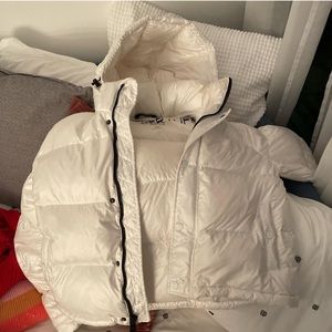 Aritzia super puff shorty